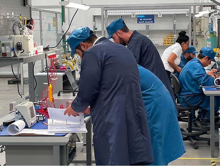 Trabajadores de fábrica